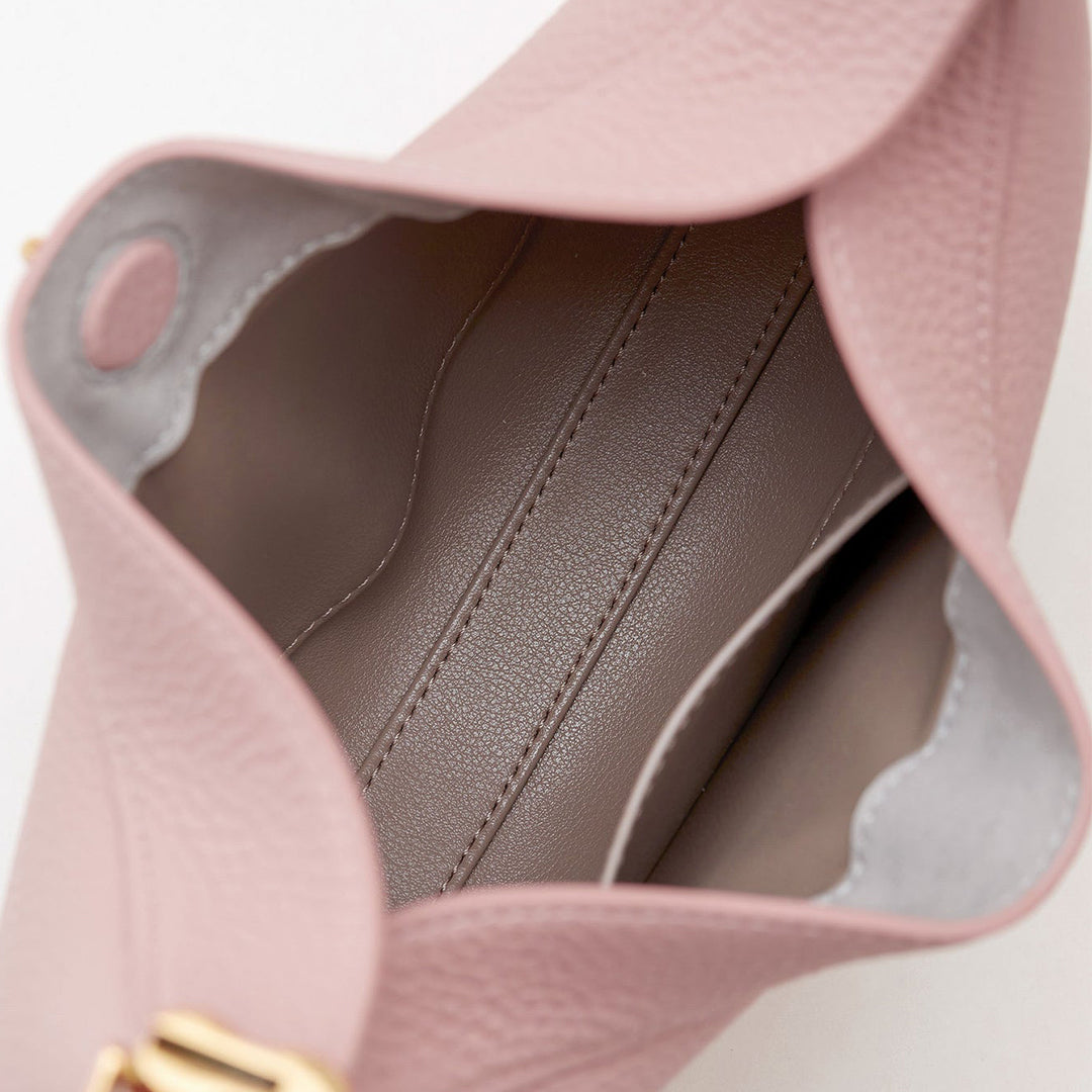 By Jolie Solara vardagsläderväska med fullkornsskinn