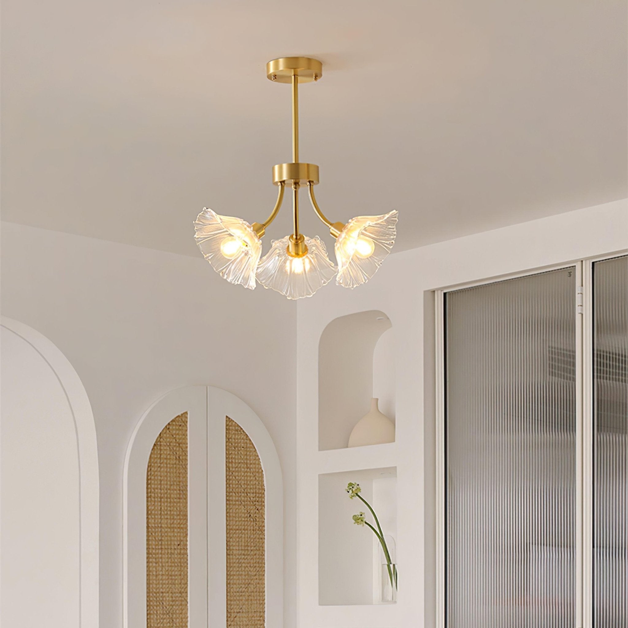 Lampadario in Vetro e Ottone Kalin - Design Elegante a Fiore per Soggiorno e Sala da Pranzo