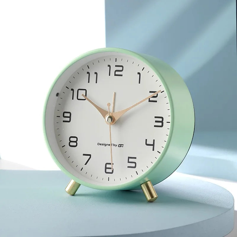 LyraNord Table Clock | Modern Scandinavian Silent Design