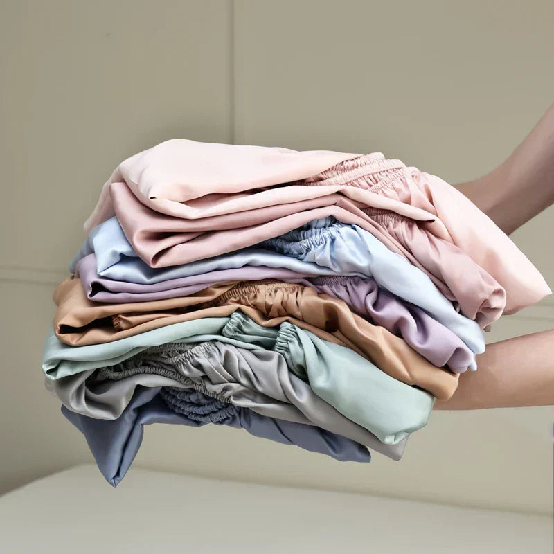 LunaSilk Luxe Mulberry Silk Fitted Sheet with Elastic