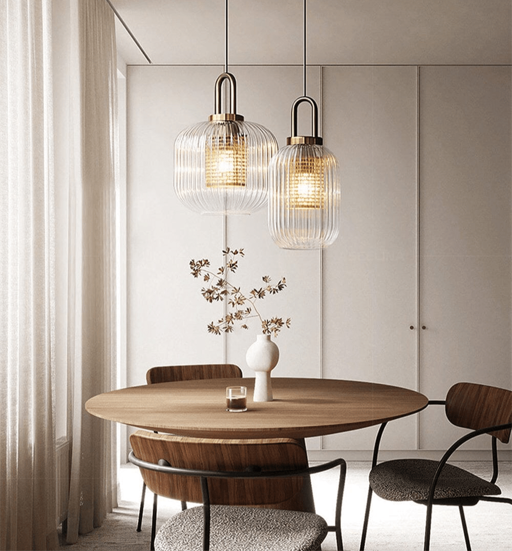 Lampadario in vetro nordico AstraLume con striscia scanalata luminosa
