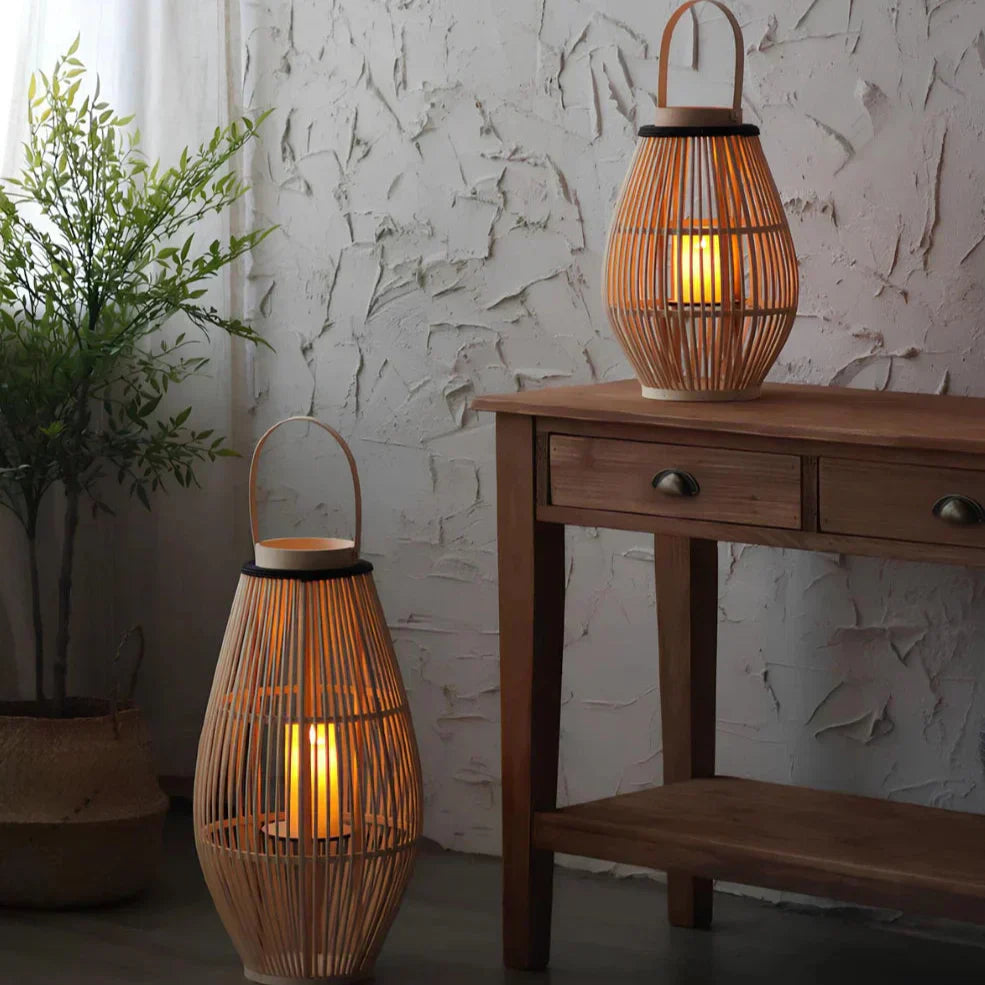 Liora | Lanterna intrecciata in bambù, lampada LED rustica boho
