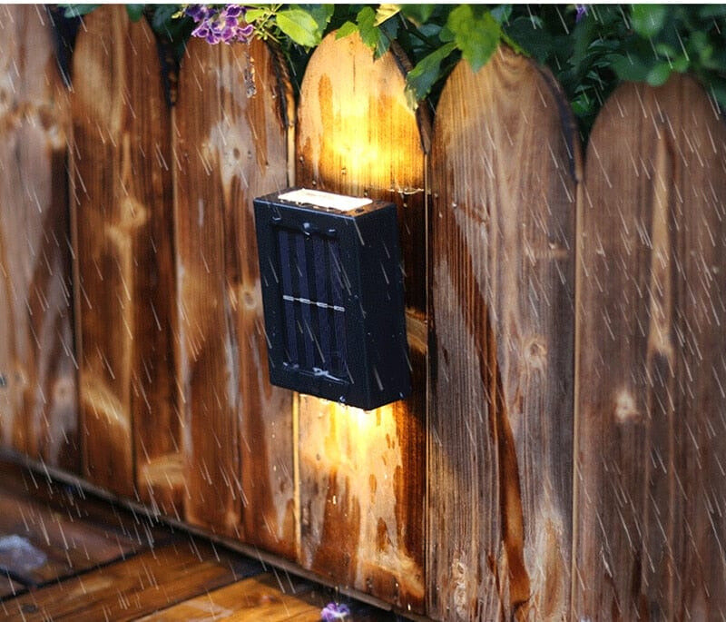 Solara Terrace Solar Wall Lamp