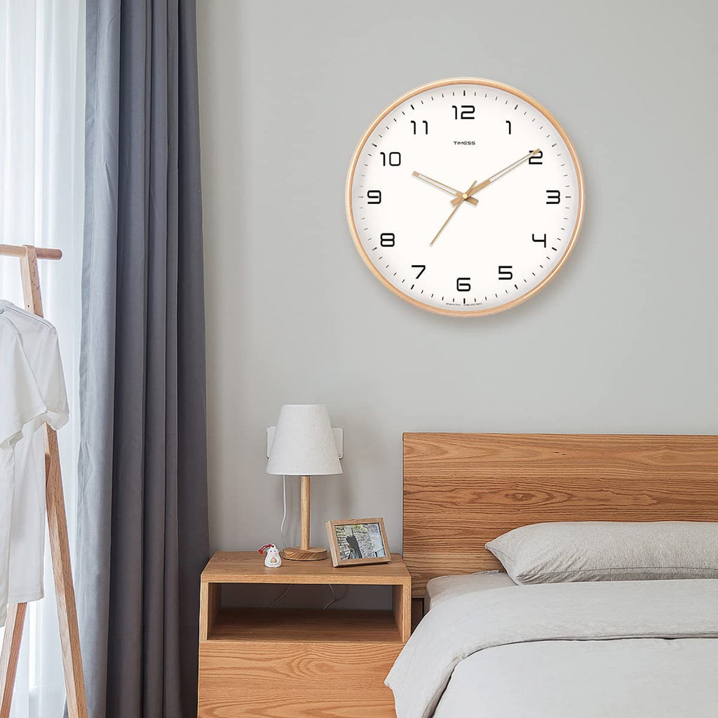 Elegant Solid Wood Analogue Wall Clock for Home Decor