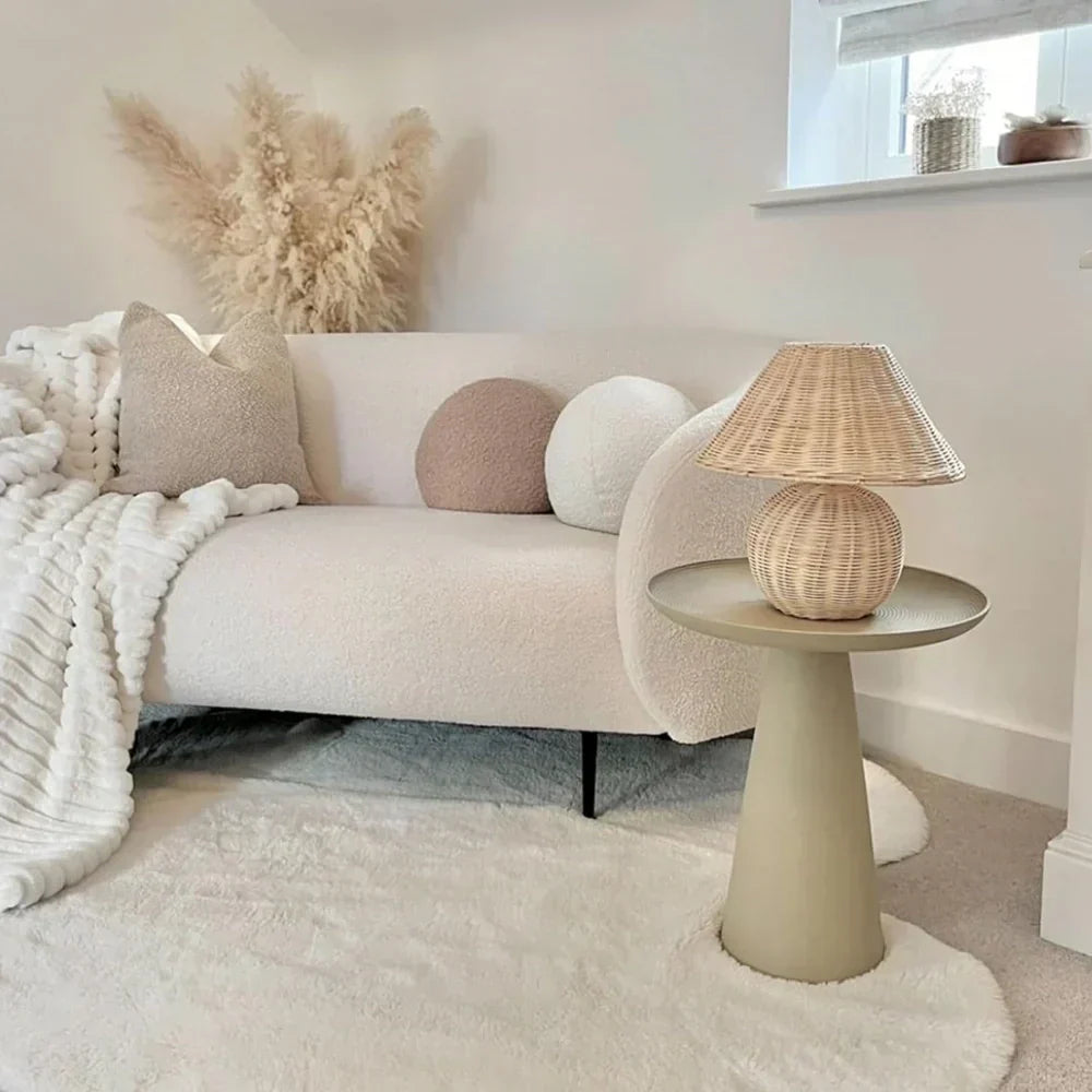 Lampa de masă Arbora | Iluminat minimalist sustenabil pentru interioare moderne