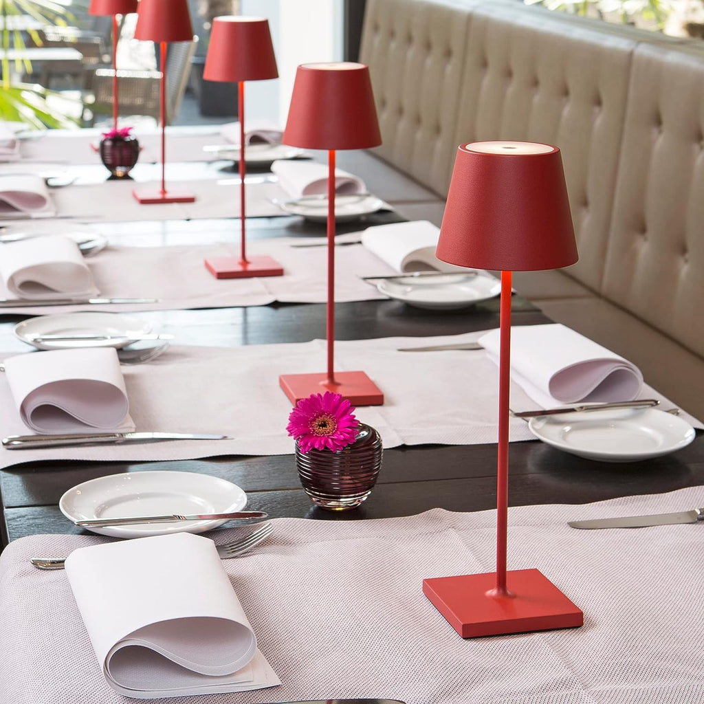 Aurello | Dimbar bordlampe med USB-C