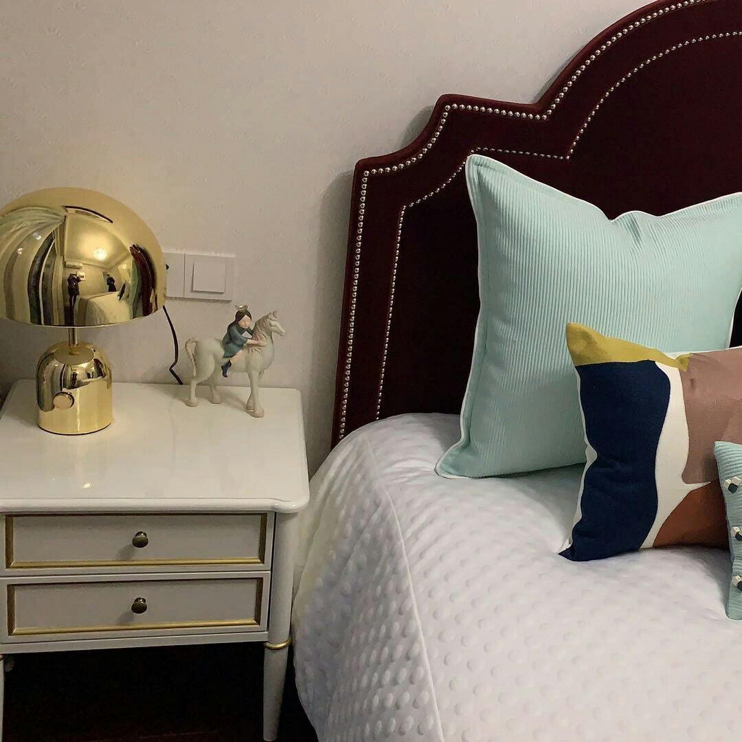 Liora | Lampada a forma di campana