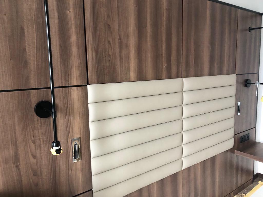 Applique da parete incassata LumaNest con luce da lettura