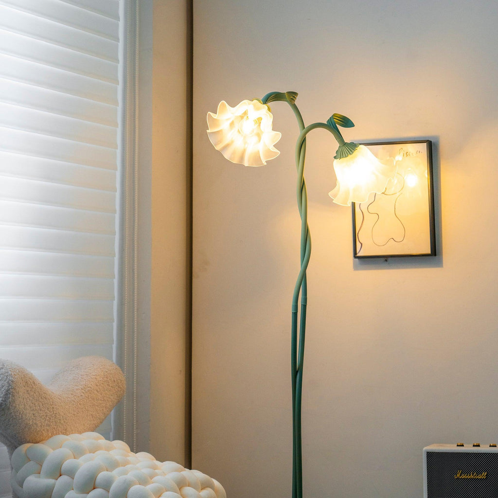 FloraGlow | Luce Floreale Moderna