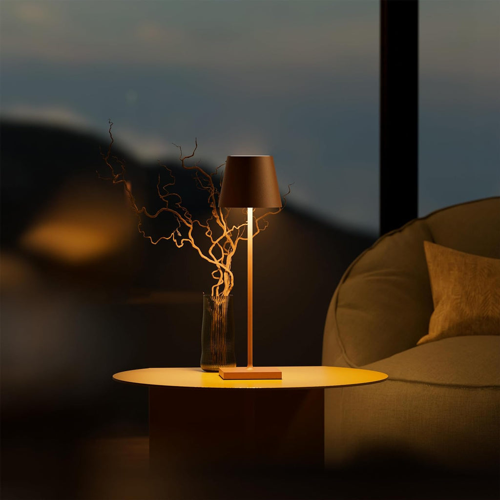 Aurello | Dimbar bordlampe med USB-C