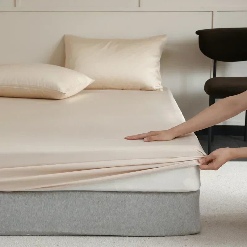 LunaSilk Luxe Lenzuolo con Angoli in Seta di Gelso con Elastico