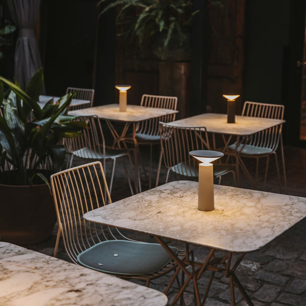 Lumera | Lampada LED Regolabile, Portatile, Dimmerabile, Moderna