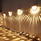 סולארה | פנס קיר סולארי עמיד למים