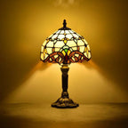 Aurelle | Vintage Stained Glass Lamp — Elegant Ambient Lighting