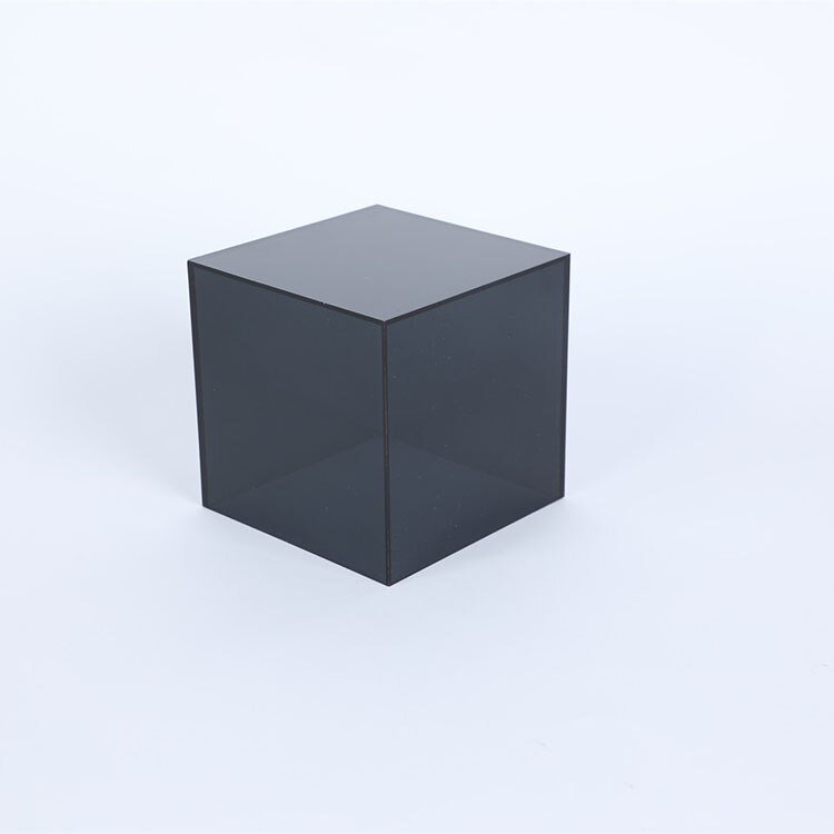 קופסת תצוגה אקרילית צבעונית לאוצרות ואוספים