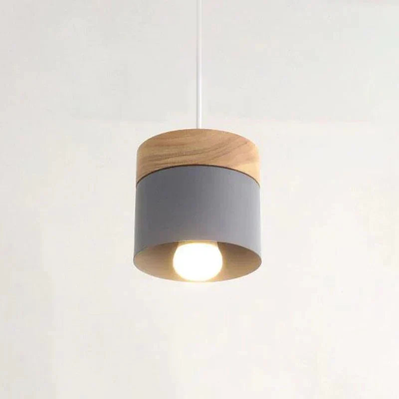 Lampada a sospensione contemporanea elegante per interni moderni di Luminelle