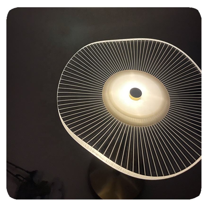 Lampade da tavolo di lusso urbane Novaro