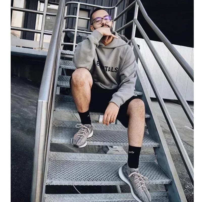 Essentials | Felpa con cappuccio essenziale bestseller del 2025