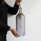 מנורת תלייה גלילית סולארה עם כיסוי זכוכית שקוף