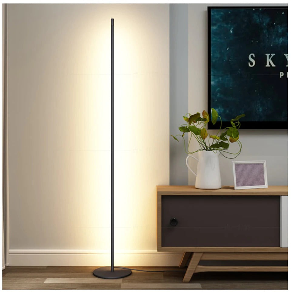 Lampada da terra NexaLine Minimal LED Tubo Luce per case moderne