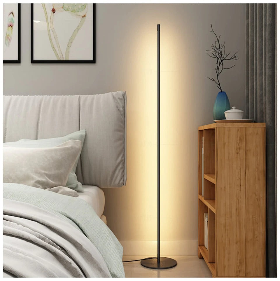 Lampada da terra NexaLine Minimal LED Tubo Luce per case moderne